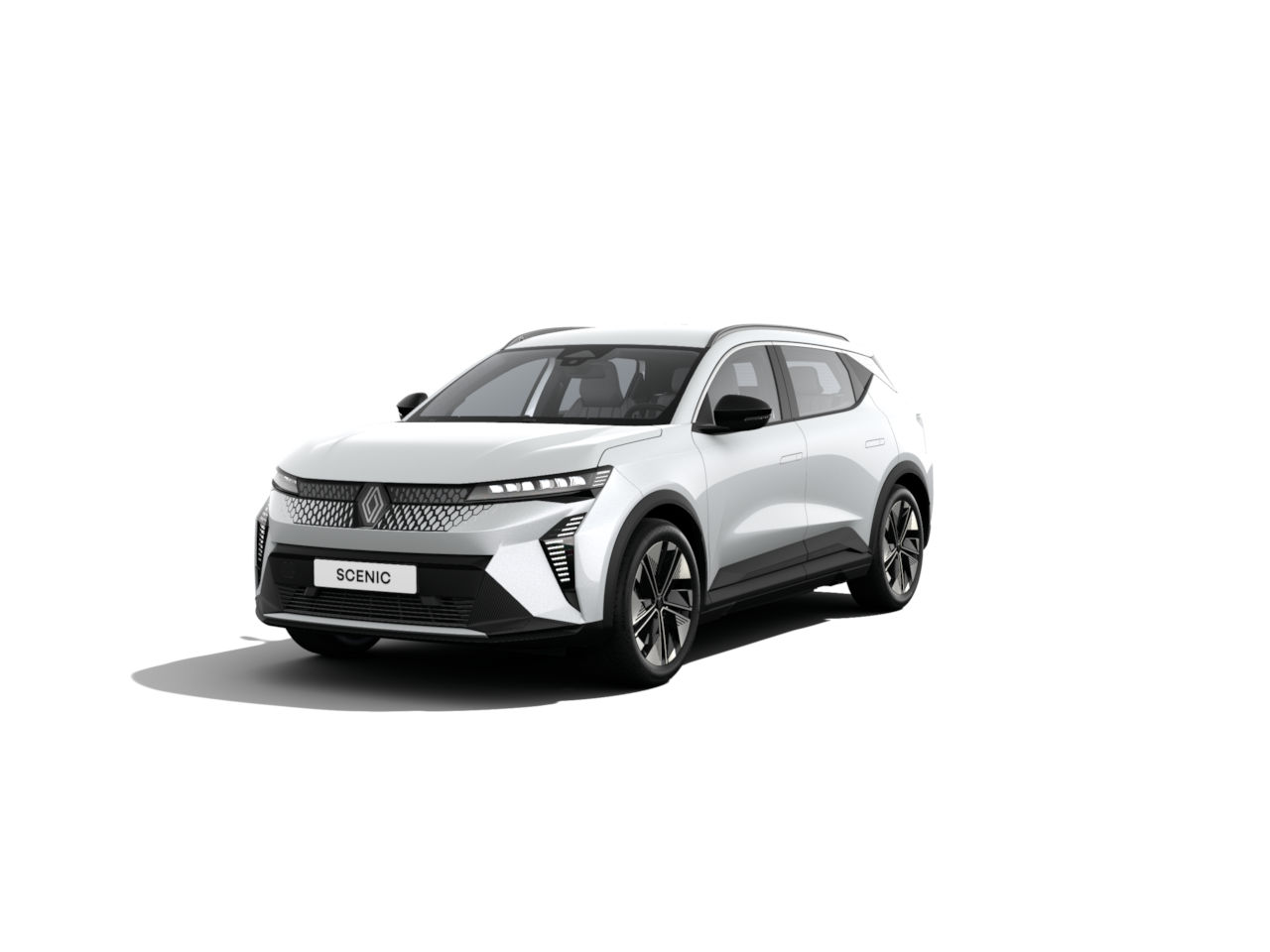 Ein weißer Renault Scenic, ein kompaktes SUV, steht frontal auf einem weißen Hintergrund.