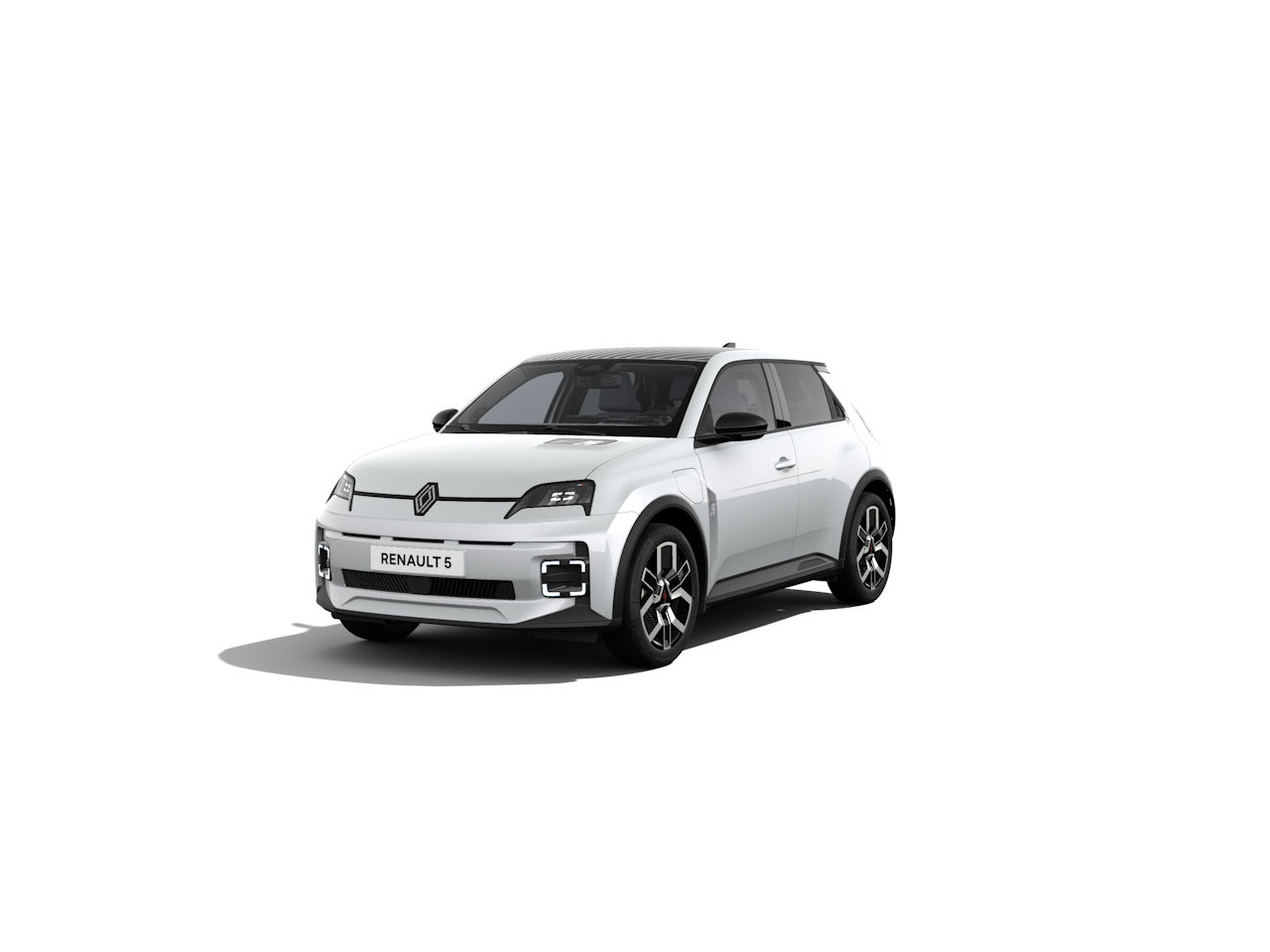 Renault 5, ein moderner, kompakter Elektroauto in Weiß mit sportlichem Design, auf weißem Hintergrund.