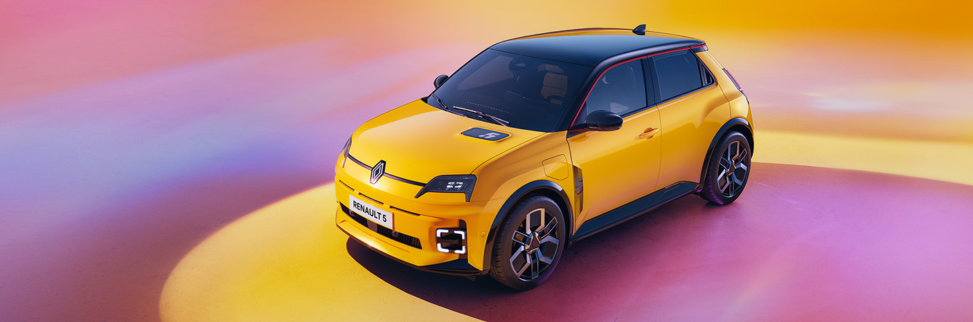 Ein gelbes Renault E-Tech Auto auf einem bunten Hintergrund, Vorderansicht von links.