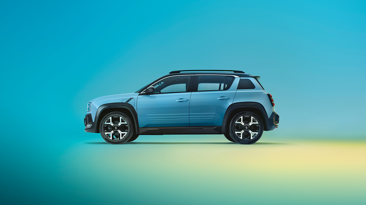 Seitenansicht eines blauen SUVs vor einem hellblau-grünen Hintergrund, mit modernen Designelementen.