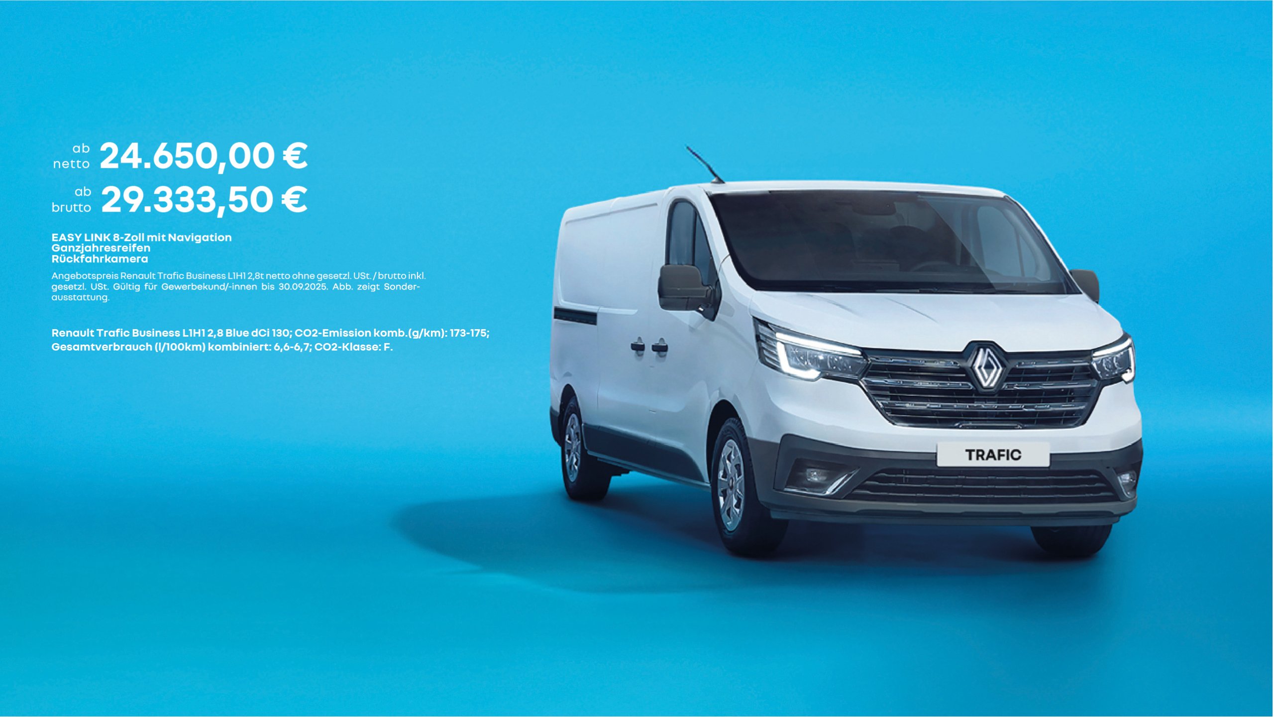 Renault Trafic Van in weiß mit Preisen und Details zu Ausstattung und Verbrauch auf hellem Hintergrund.